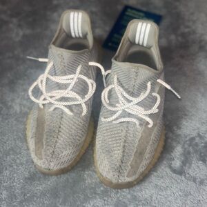 Yeezy boost 350 v2 Lundmark. Size 10
